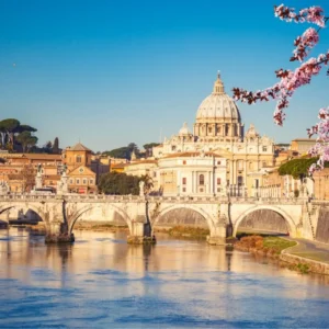 Explore St. Peter's & Dome - Walking Tour